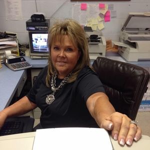 Meet your Posher, Sharon